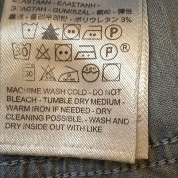 LEVI’s Classic Mid-Rise Skinny Jeans, dark wash, stretch, W29, L30 - Picture 15 of 15